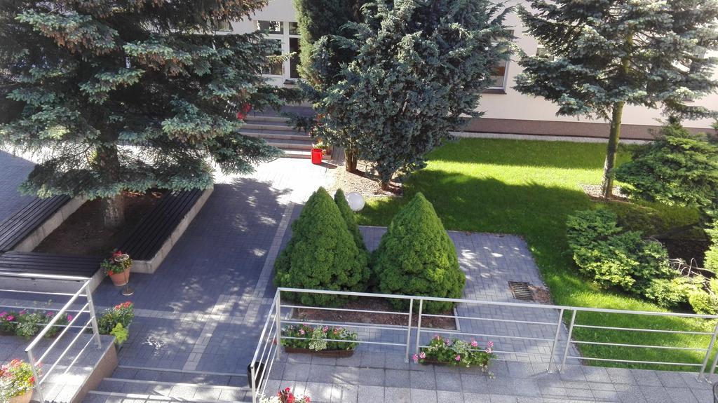 Hotel Odr Sulechów Esterno foto